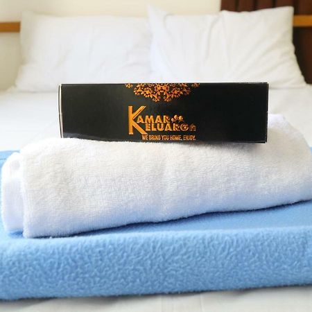 Kamar Keluarga Kalideres จาการ์ตา ภายนอก รูปภาพ