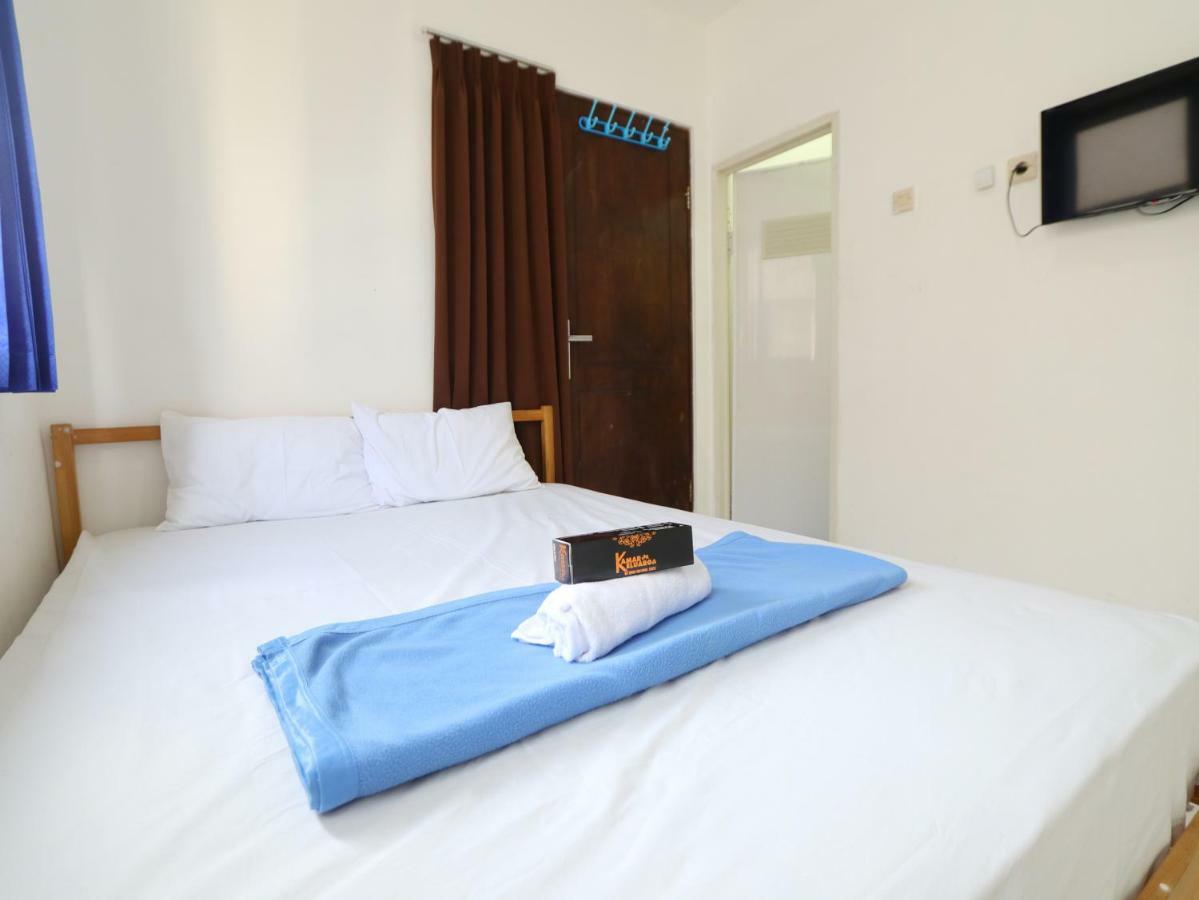 Kamar Keluarga Kalideres จาการ์ตา ภายนอก รูปภาพ